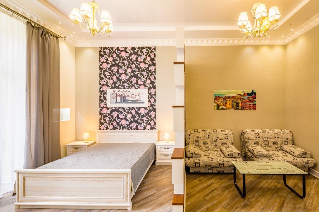 Vip Apartments Lviv Exterior photo